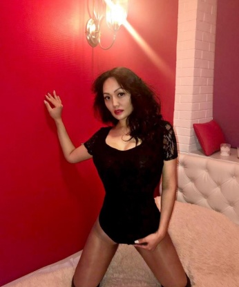 Проститутка Хани